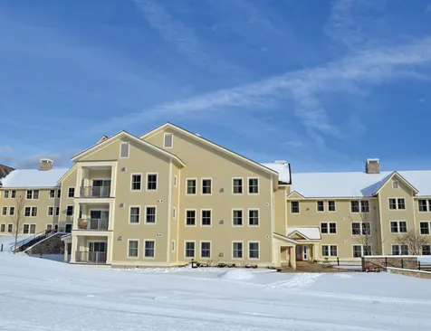 625/627 Qii Jackson Gore Adams House Ludlow VT 05149