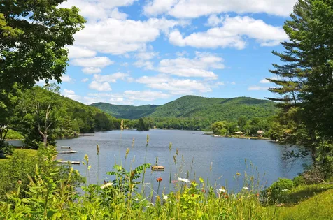 625/627 Qii Jackson Gore Adams House Ludlow VT 05149