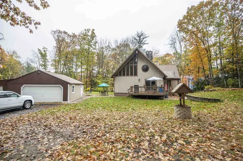 93 Walnut Hill Road Derry NH 03038