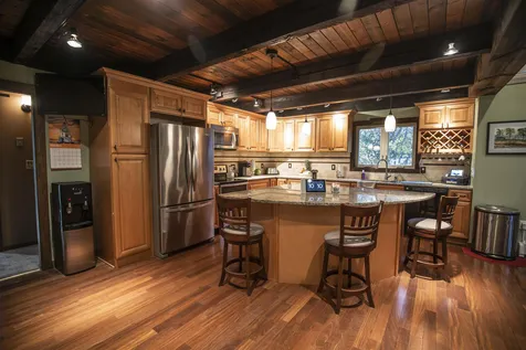 93 Walnut Hill Road Derry NH 03038