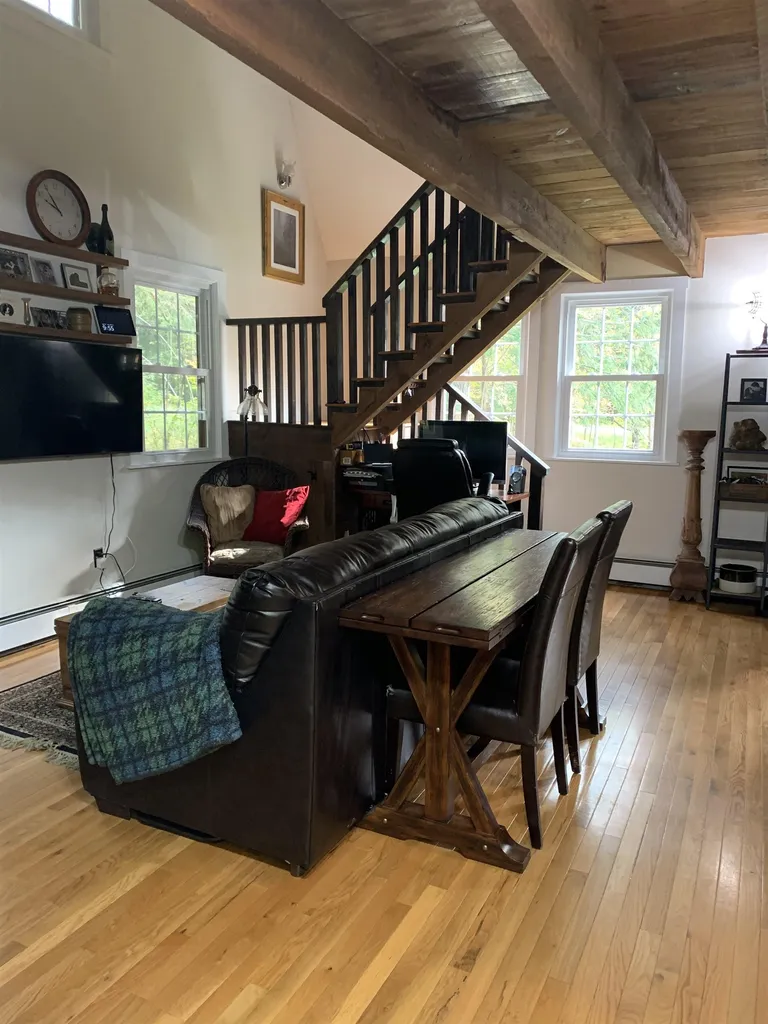 574 Willard Road Hartford VT 05059