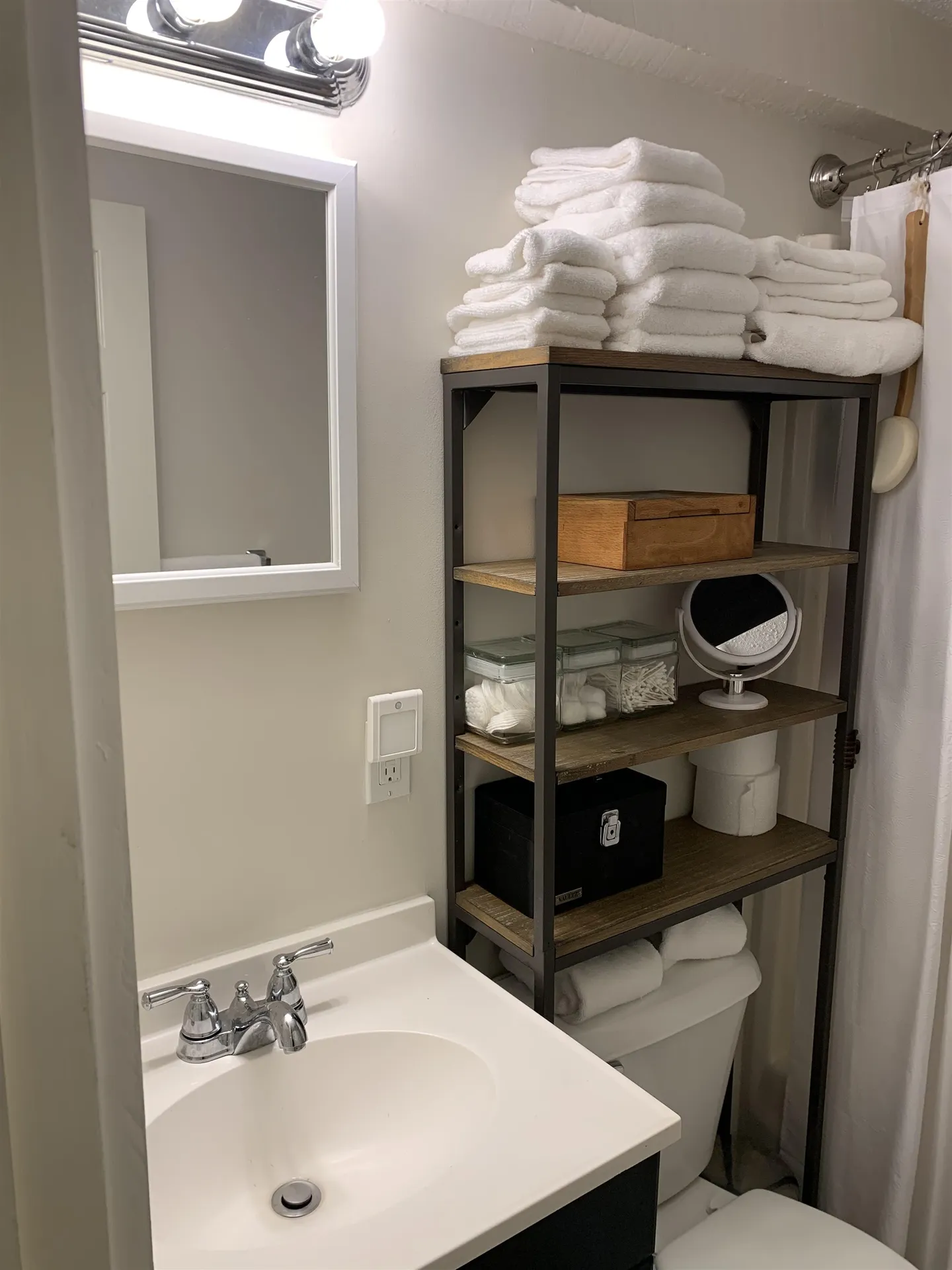 574 Willard Road Hartford VT 05059