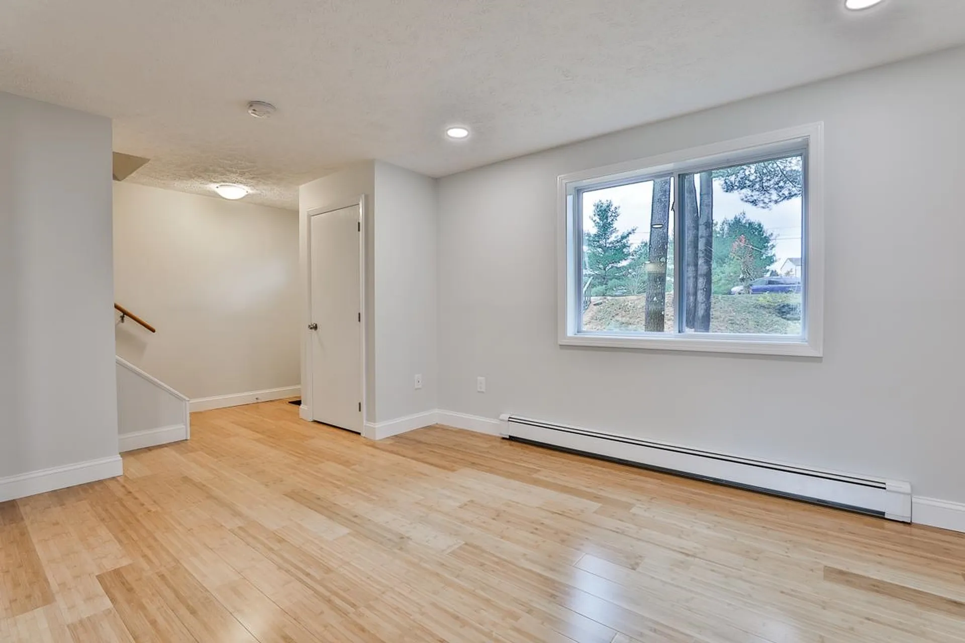 1l Rocco Drive Derry NH 03038