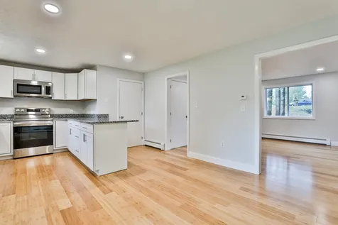 1l Rocco Drive Derry NH 03038