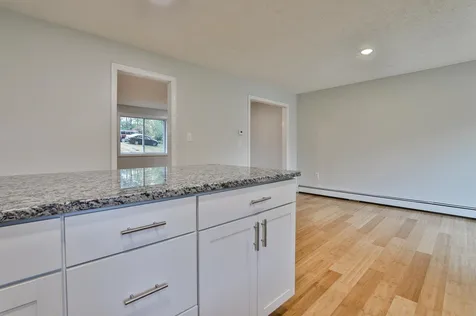 1l Rocco Drive Derry NH 03038