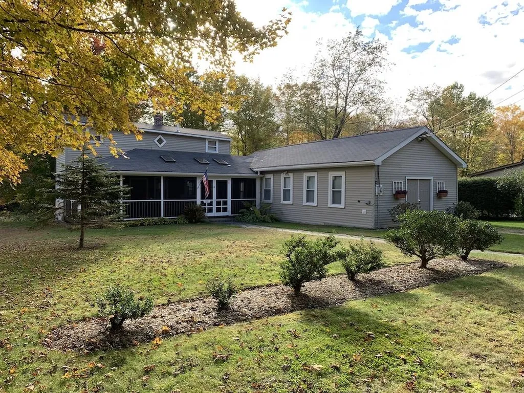 178 Union Street Peterborough NH 03458