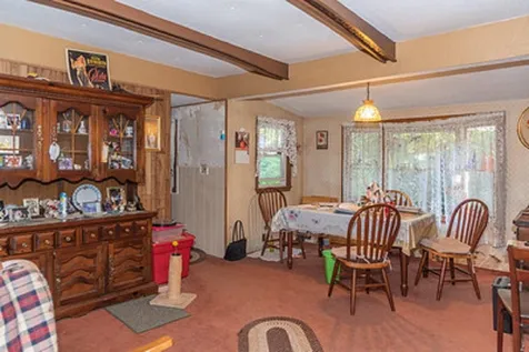 82 New Boston Road Kingston NH 03848