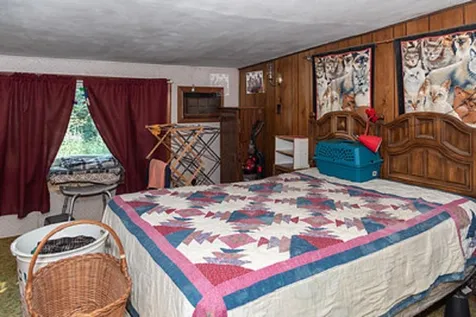 82 New Boston Road Kingston NH 03848