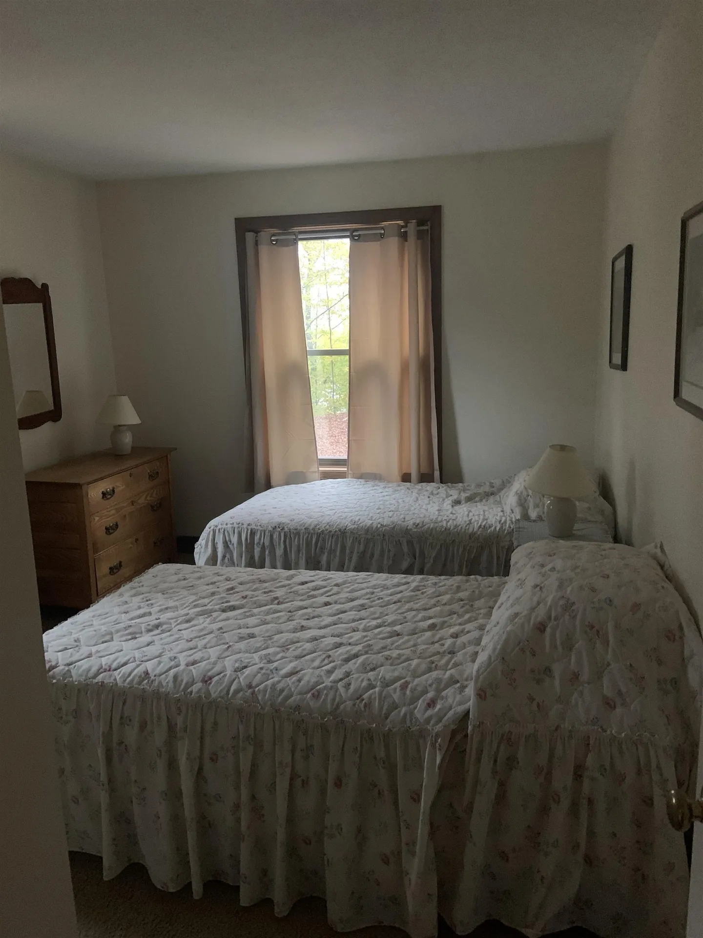 860 Murphy Road Hartford VT 05059