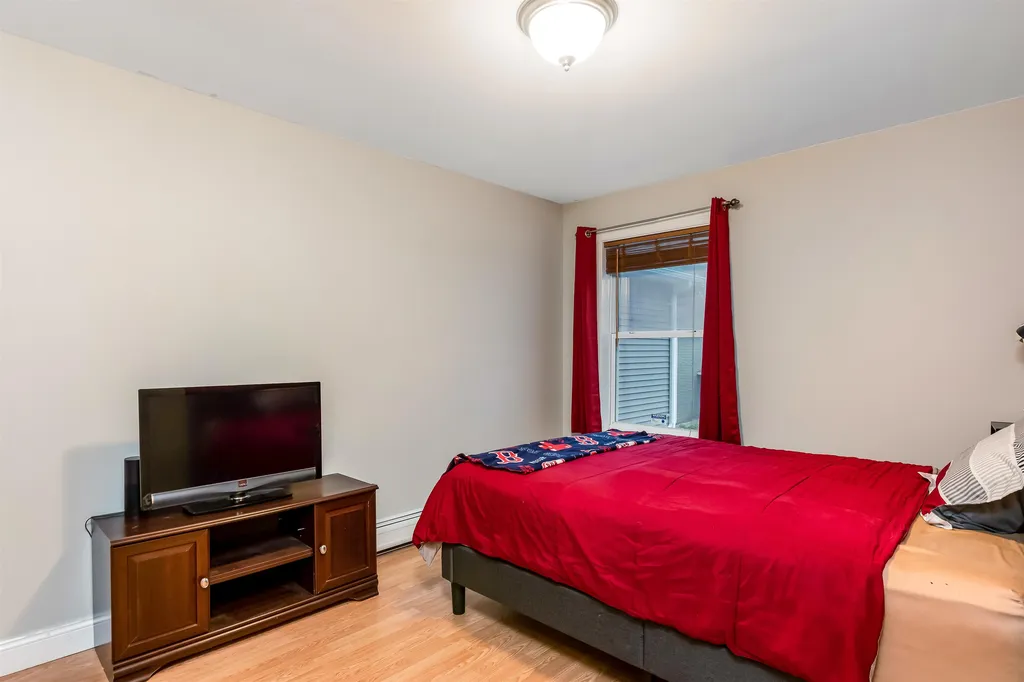 6 East Road Fairfax VT 05454