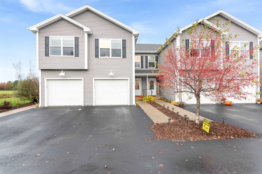 6 East Road Fairfax VT 05454