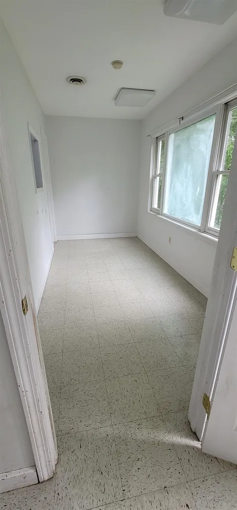 1238 Hooksett Road Hooksett NH 03106