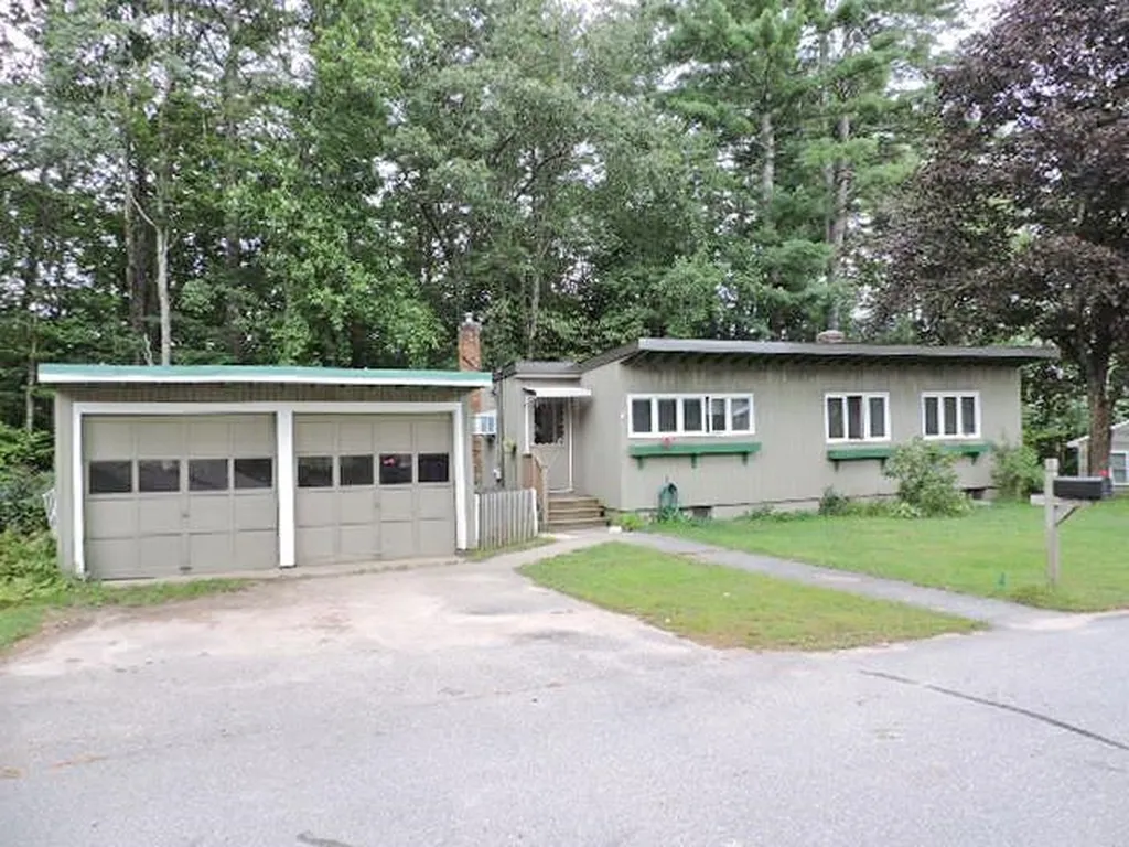 64 Fox Circle Keene NH 03431