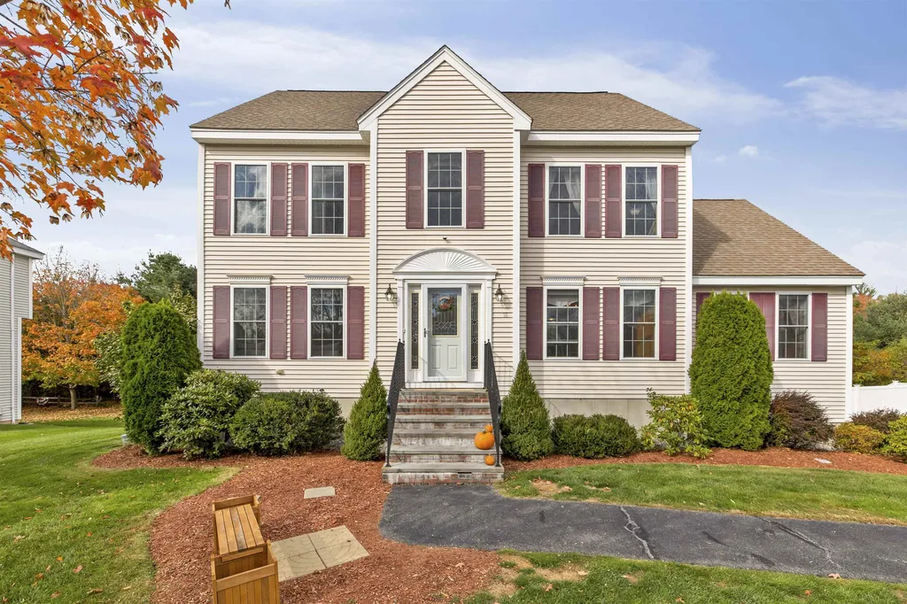 18 Ansel Street Salem NH 03079