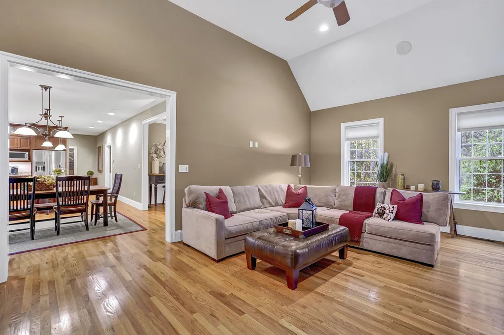 35 Bear Hill Road Windham NH 03087