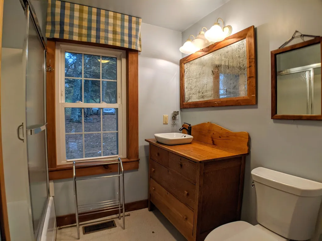 169 Range Road Sandwich NH 03227