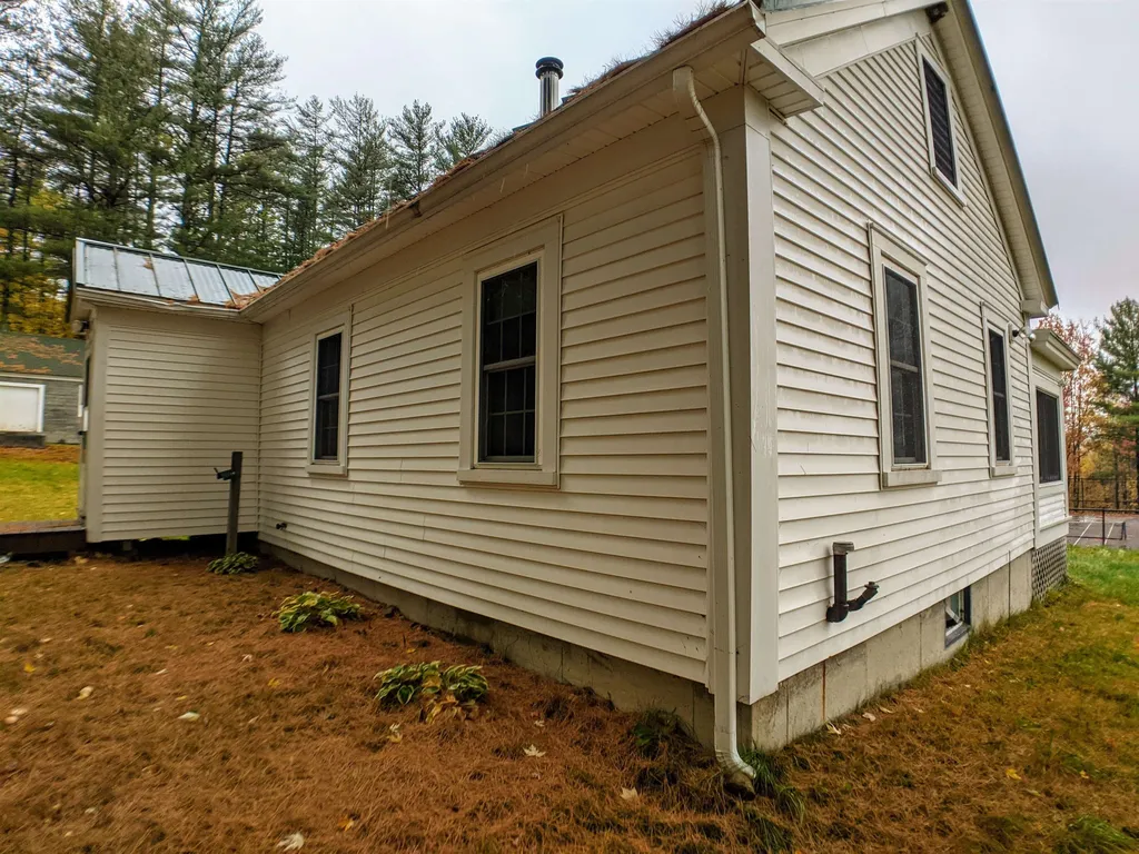 169 Range Road Sandwich NH 03227