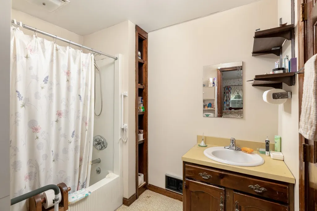 369 Lower Ridge Road Loudon NH 03307