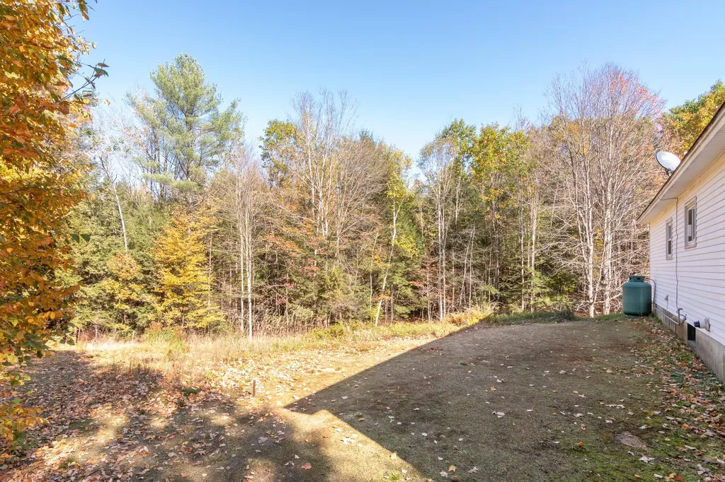 369 Lower Ridge Road Loudon NH 03307