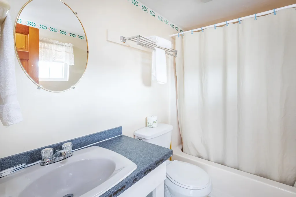 528 Ocean Boulevard Hampton NH 03842