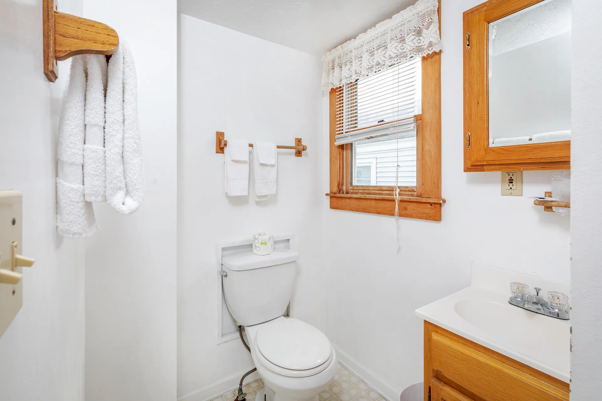 528 Ocean Boulevard Hampton NH 03842