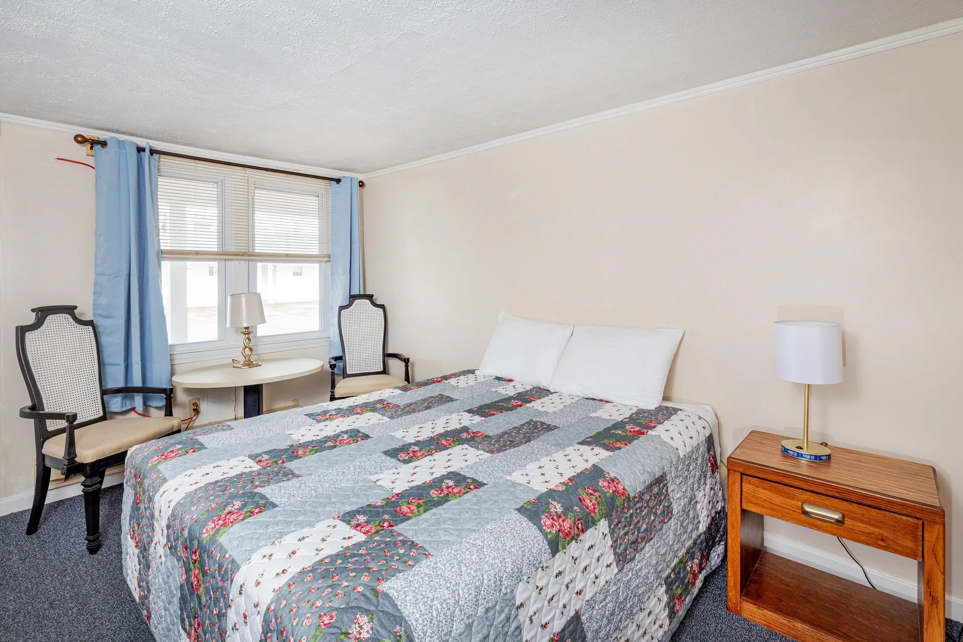 528 Ocean Boulevard Hampton NH 03842