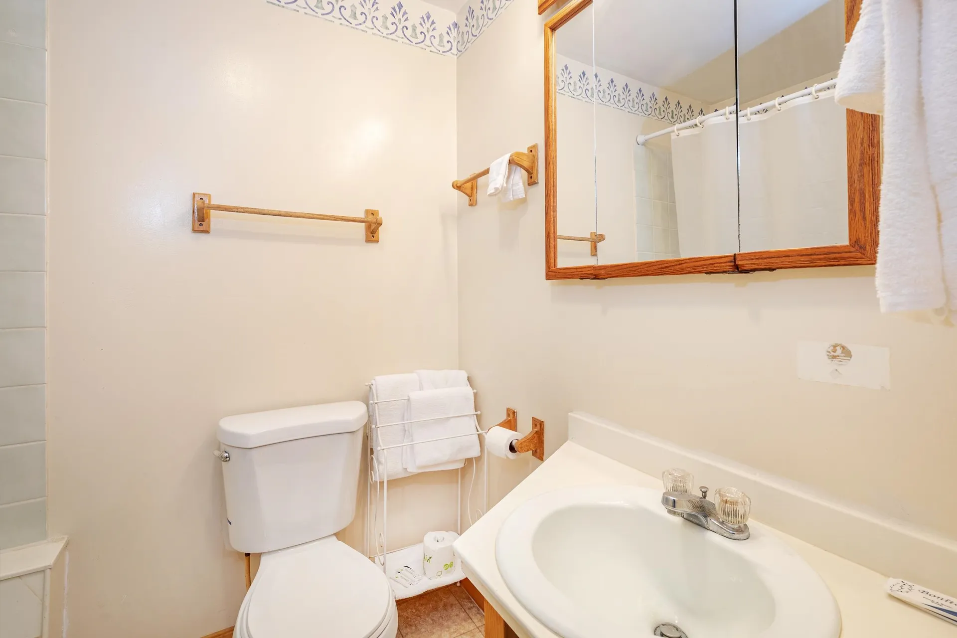 528 Ocean Boulevard Hampton NH 03842