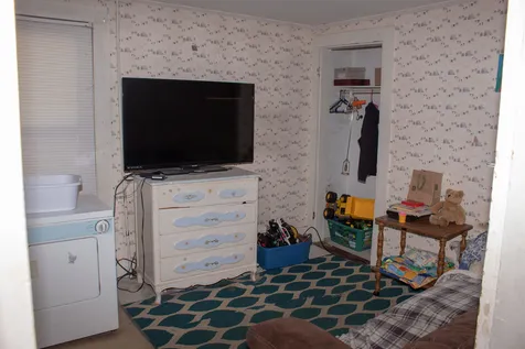 189 Gilford Avenue Laconia NH 03246