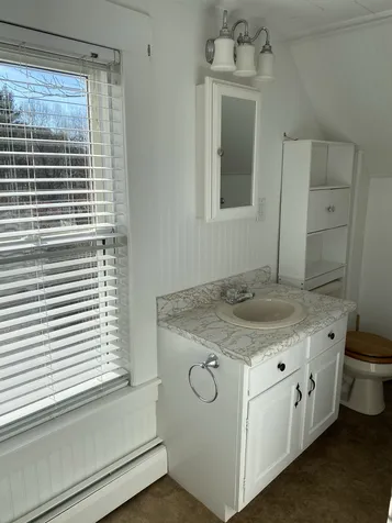 189 Gilford Avenue Laconia NH 03246