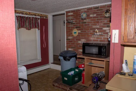 189 Gilford Avenue Laconia NH 03246
