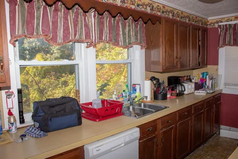 189 Gilford Avenue Laconia NH 03246