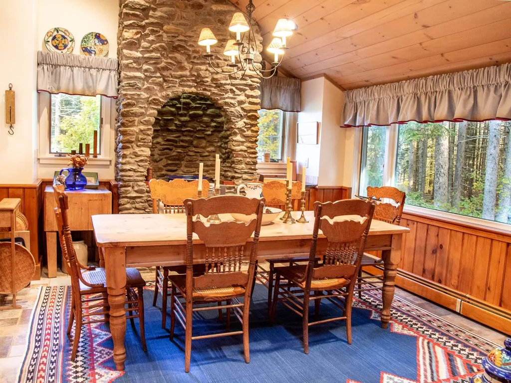 942 Cider Hill Road Warren VT 05674