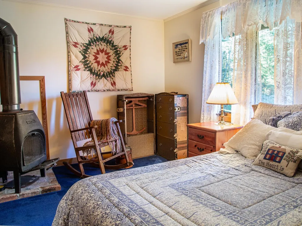 942 Cider Hill Road Warren VT 05674