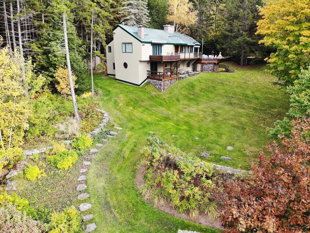 942 Cider Hill Road Warren VT 05674