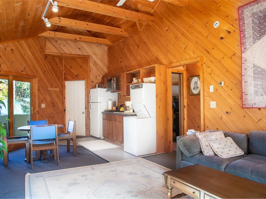 942 Cider Hill Road Warren VT 05674