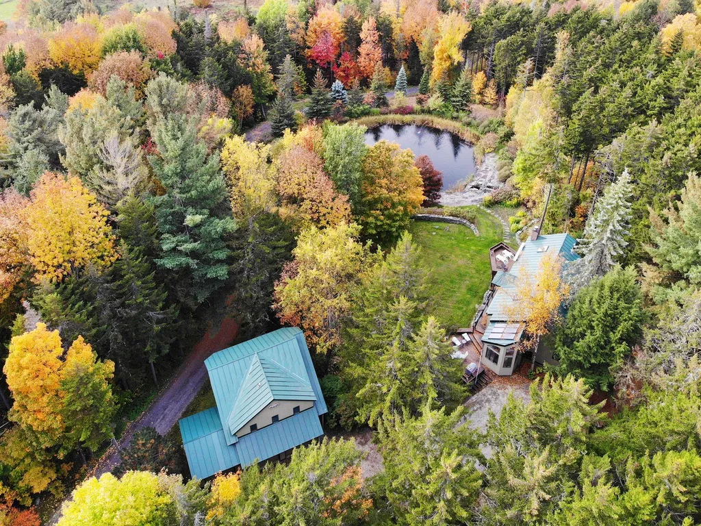 942 Cider Hill Road Warren VT 05674