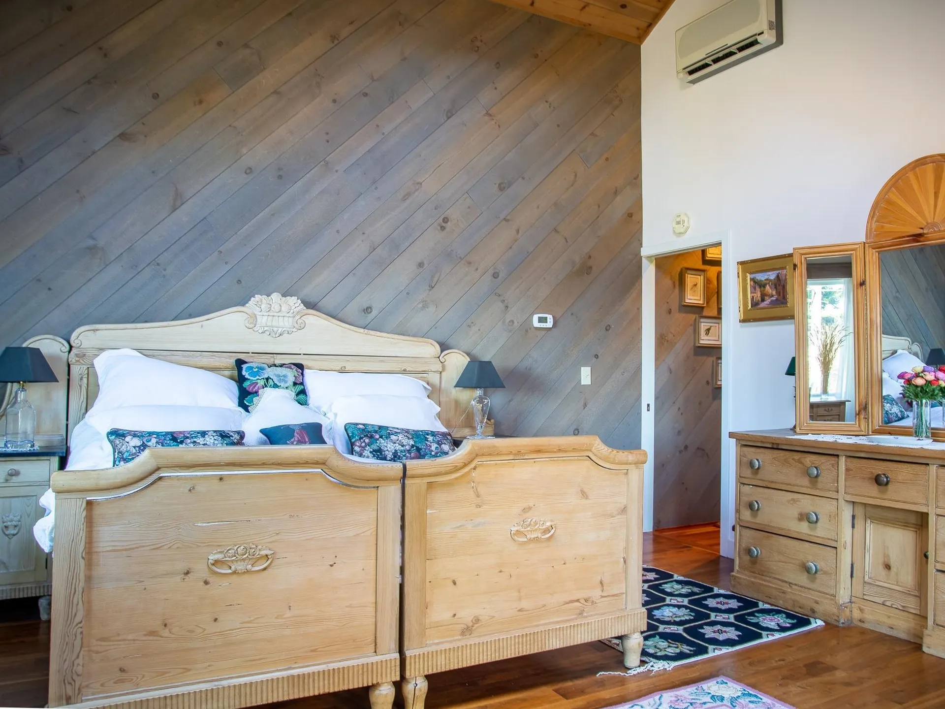 942 Cider Hill Road Warren VT 05674