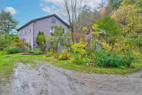 10 Blodgett Lane Hartland VT 05048