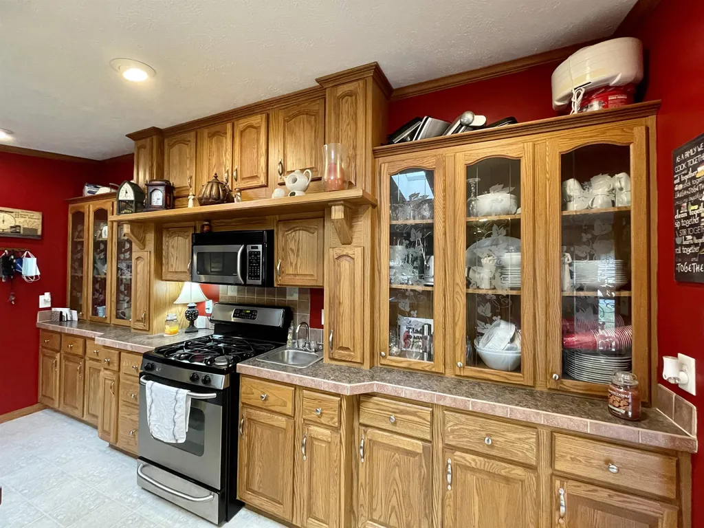 15 Marilyn Drive Allenstown NH 03275