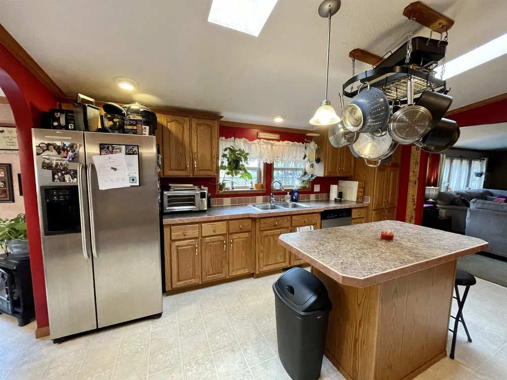 15 Marilyn Drive Allenstown NH 03275