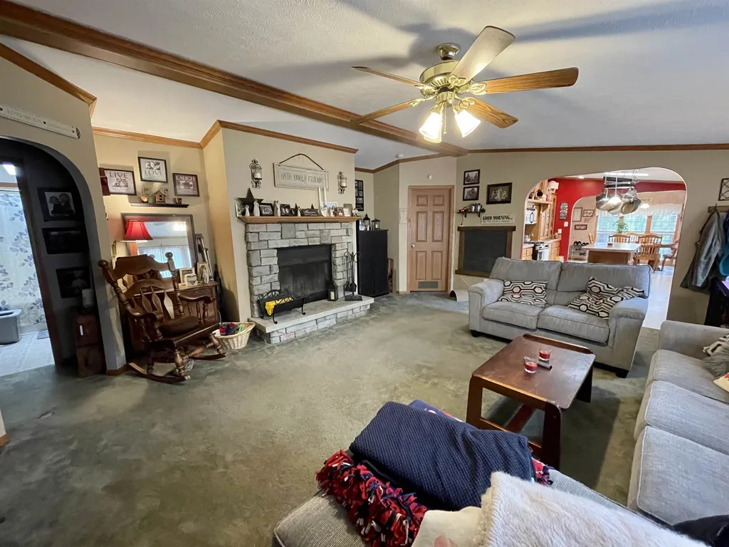 15 Marilyn Drive Allenstown NH 03275
