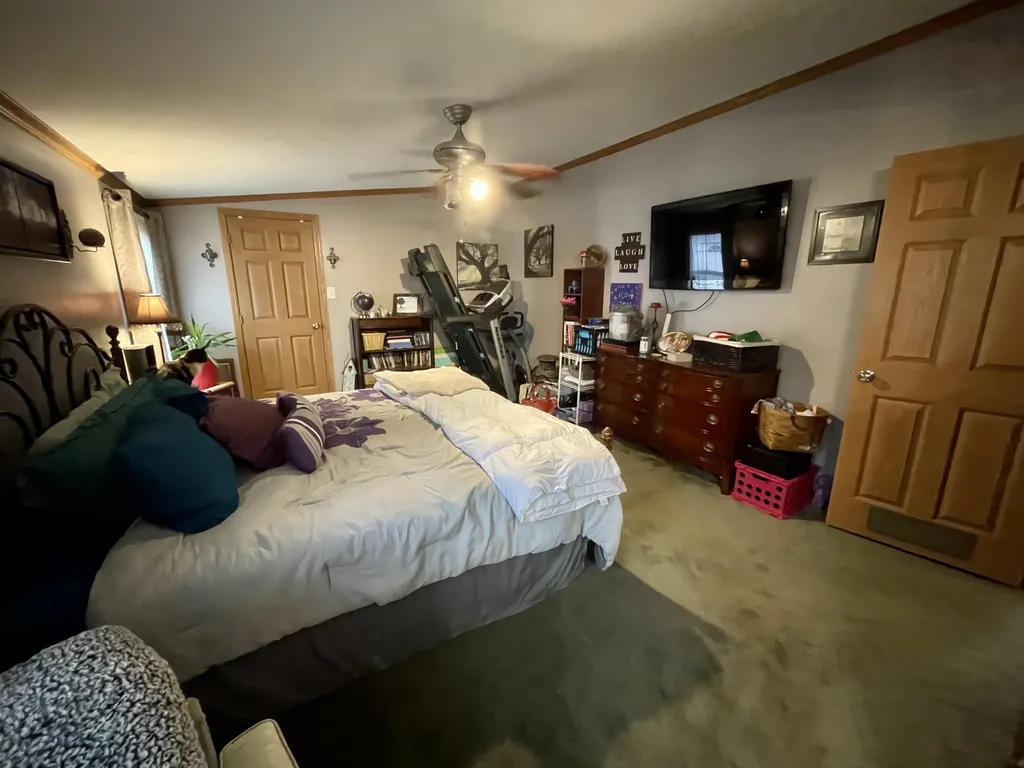 15 Marilyn Drive Allenstown NH 03275