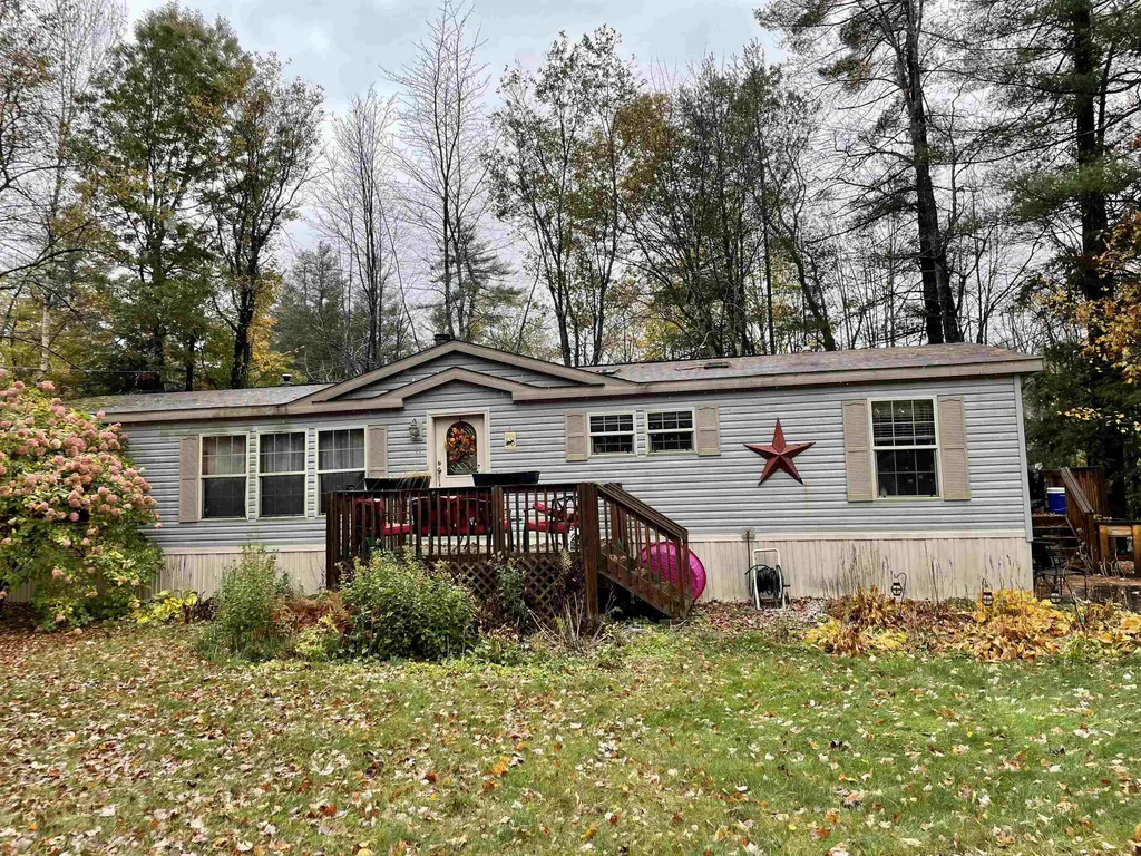 15 Marilyn Drive Allenstown NH 03275