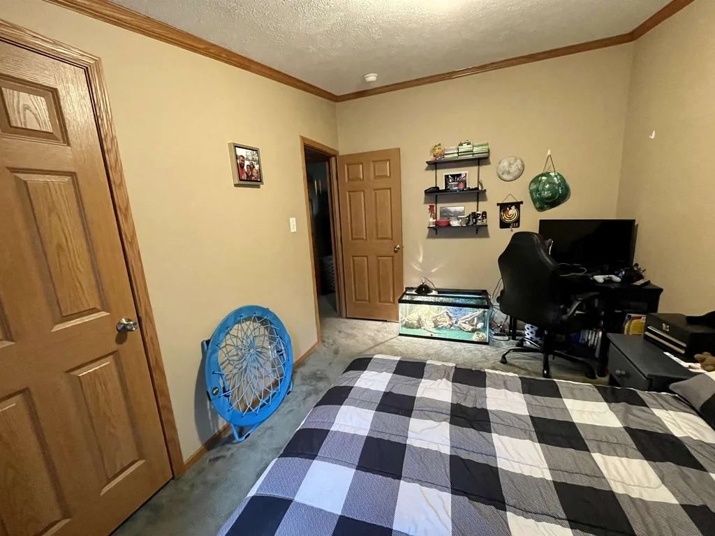 15 Marilyn Drive Allenstown NH 03275