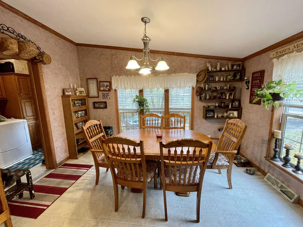 15 Marilyn Drive Allenstown NH 03275