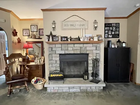 15 Marilyn Drive Allenstown NH 03275