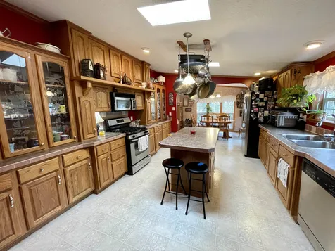 15 Marilyn Drive Allenstown NH 03275