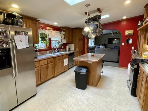 15 Marilyn Drive Allenstown NH 03275