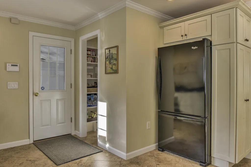 29 Knoll Avenue Keene NH 03431