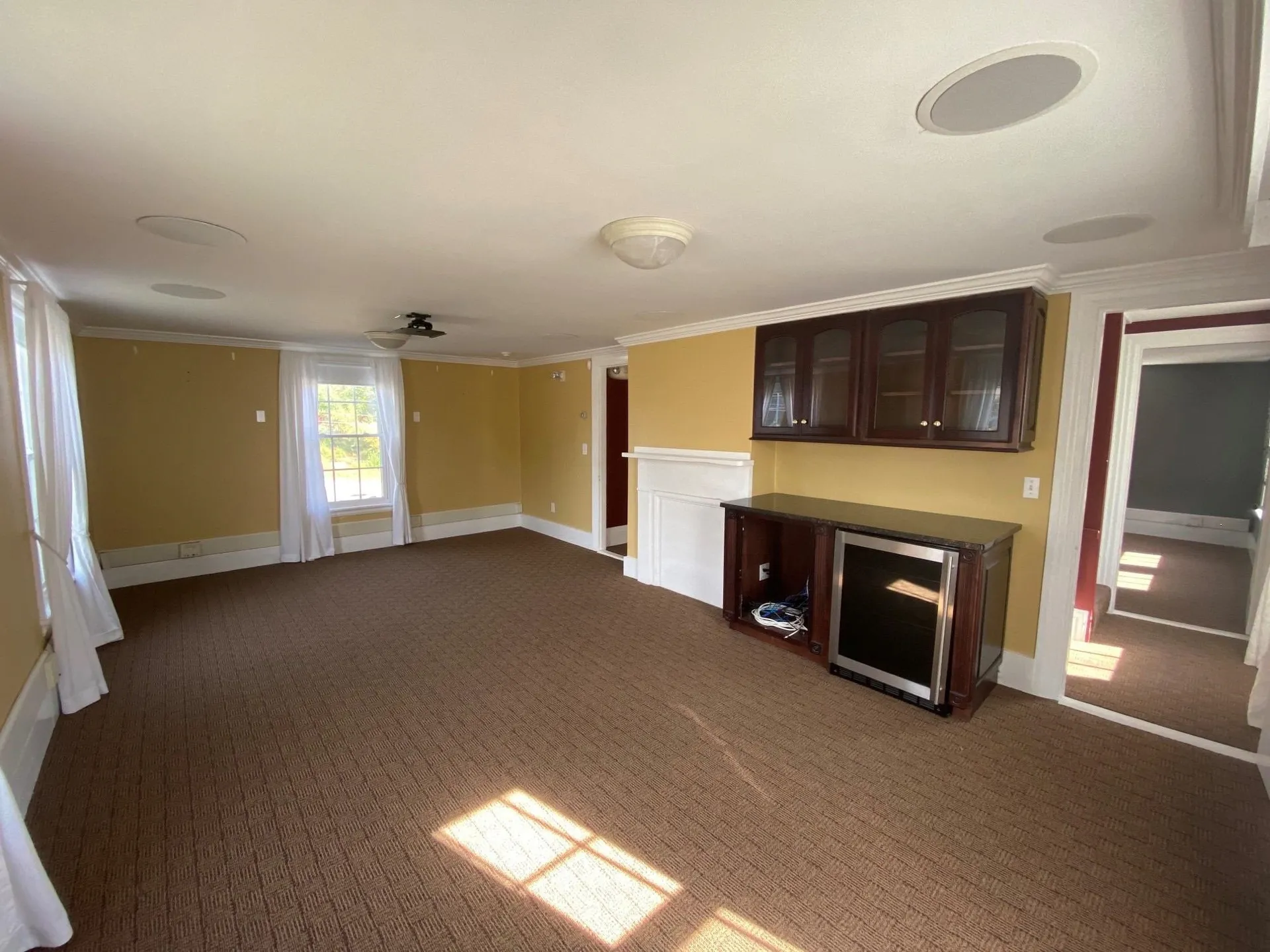 33 Lafayette Road Hampton Falls NH 03844